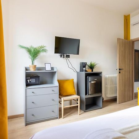Croma - Guest House ภายนอก รูปภาพ